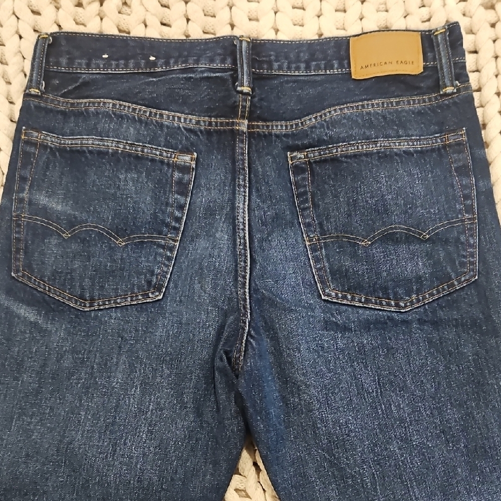 American Eagle Outfitters Men's Dark Blue Relaxed Straight Jeans - Picture 4 of 8